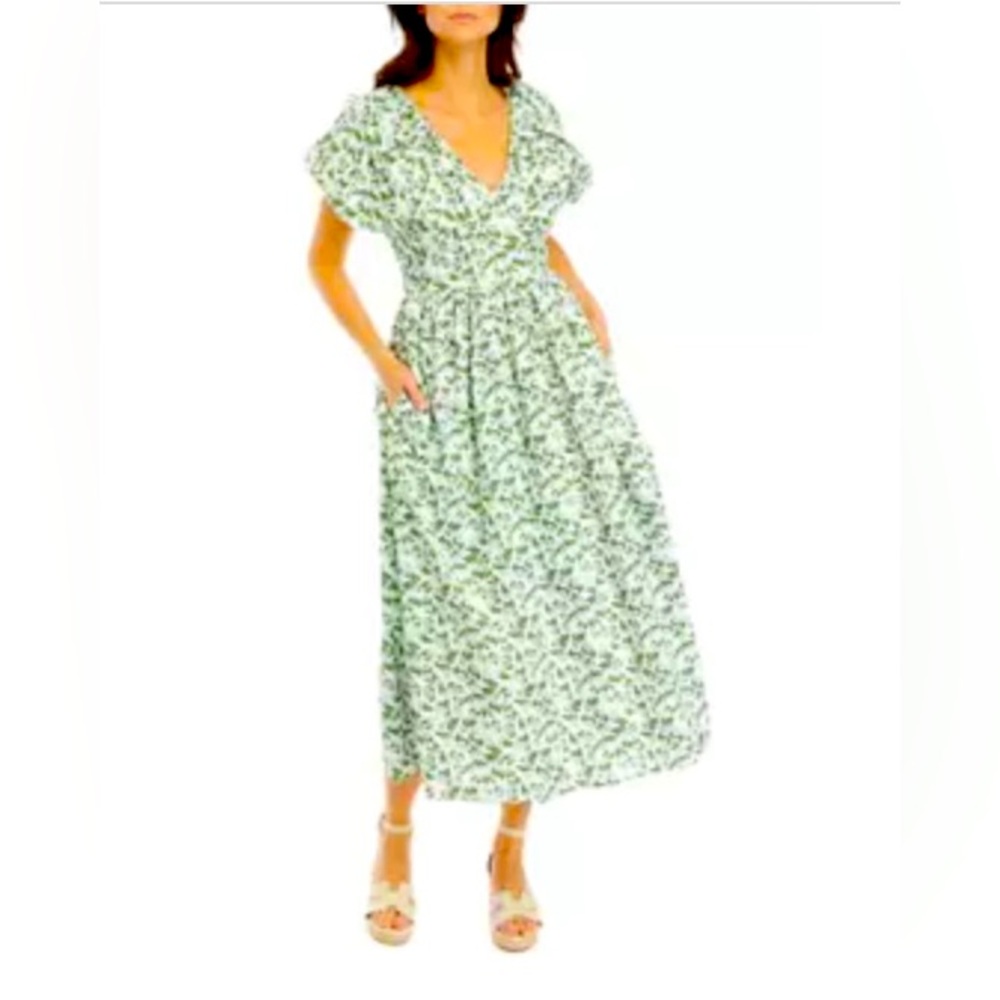 Crown and Ivy Society Social Charlotte Dress